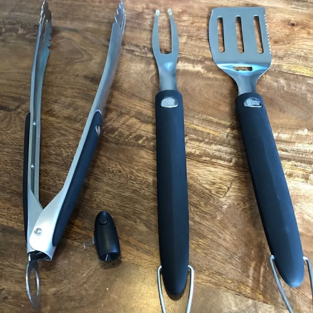 Chef Robert Irvine | Black 4-Piece Barbecue Tool Set